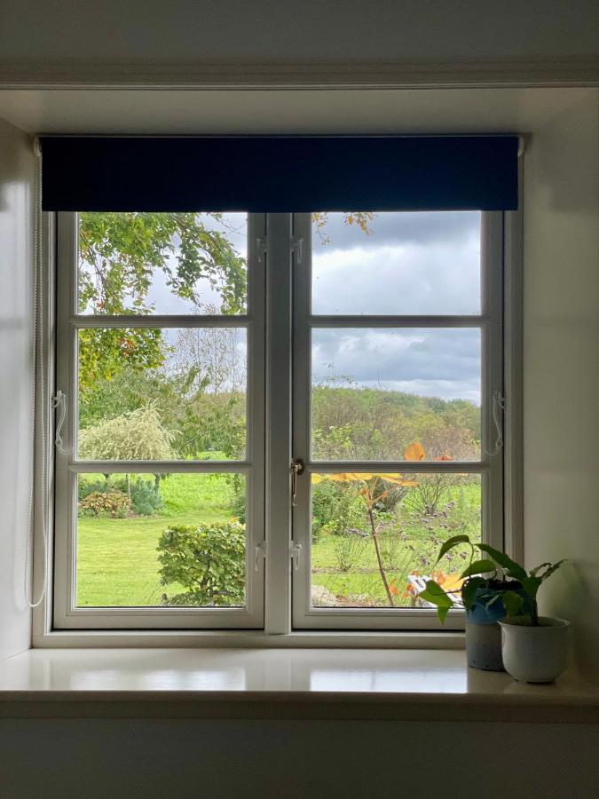 Strandby 1847 B&B Nykøbing Falster Екстериор снимка